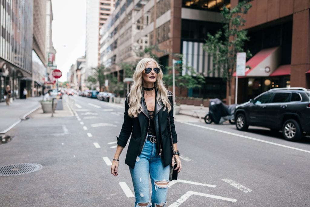 Dallas Style Blogger, Black Leather Choker, Gucci Belt