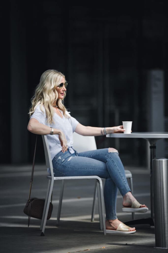 Dallas Style blogger wearing ag jeans