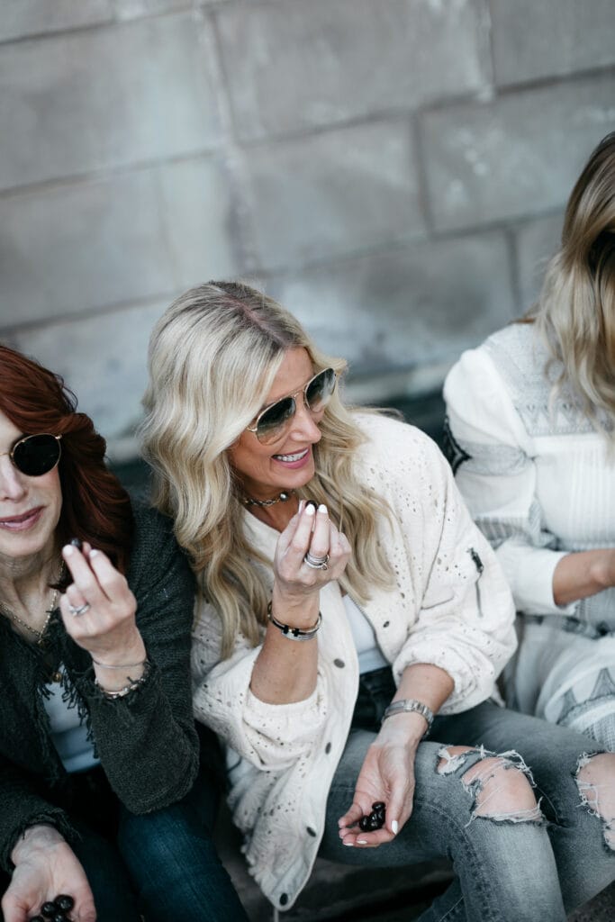 The Middle Page and So Heather Dallas Fashion Bloggers
