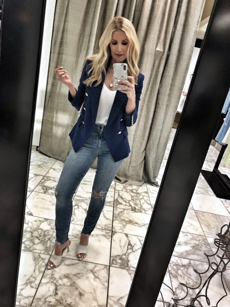 Dallas blogger wearing a L'agence blazer and Paige jeans