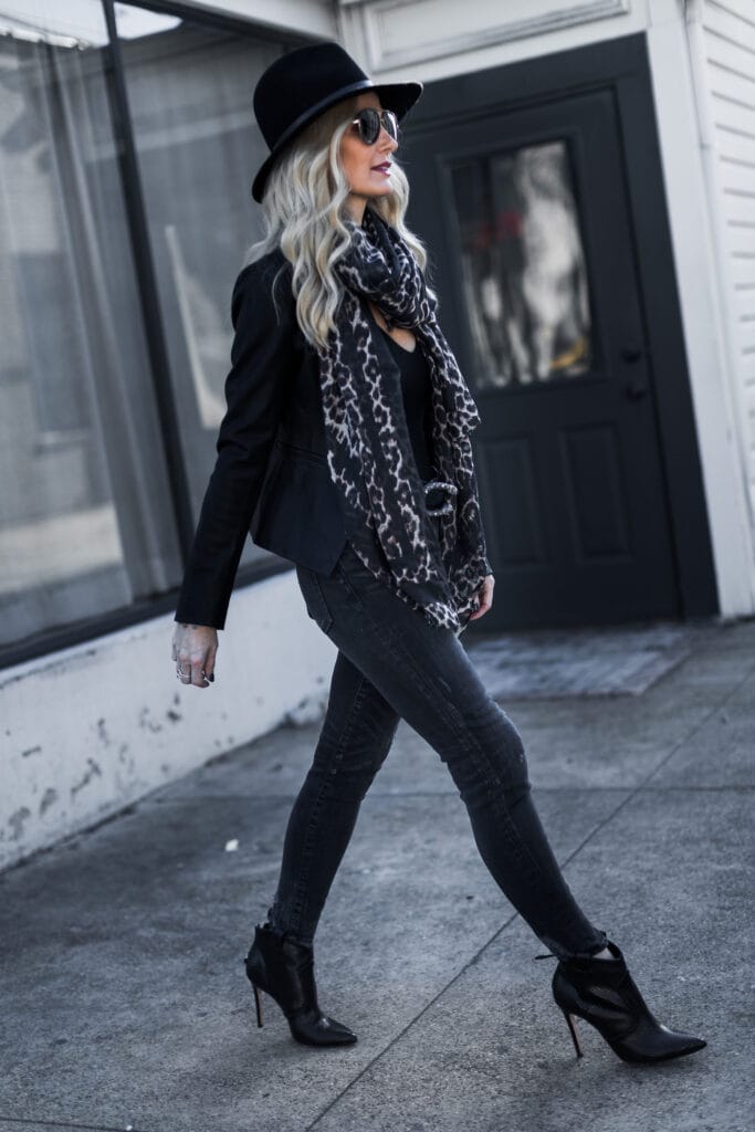 Dallas Fashion blogger wearing Leather blazer and fedora hat