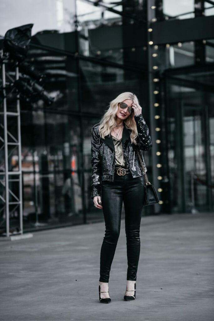 What to wear on New Years Eve in Dallas, TX
