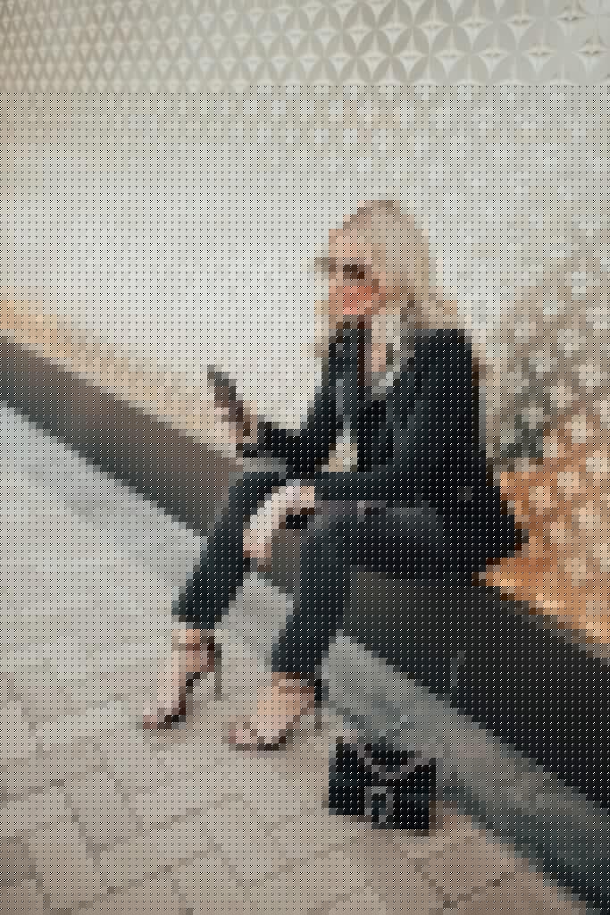 Dallas influencer wearing all black