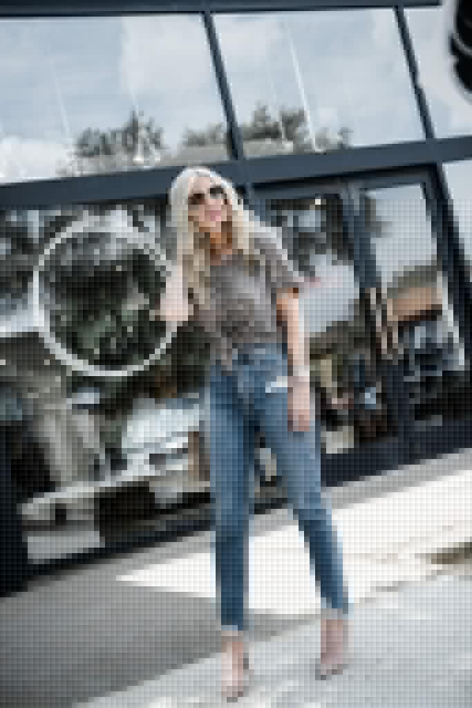 Dallas blogger wearing Agolde denim and Jimmy Choo pumps