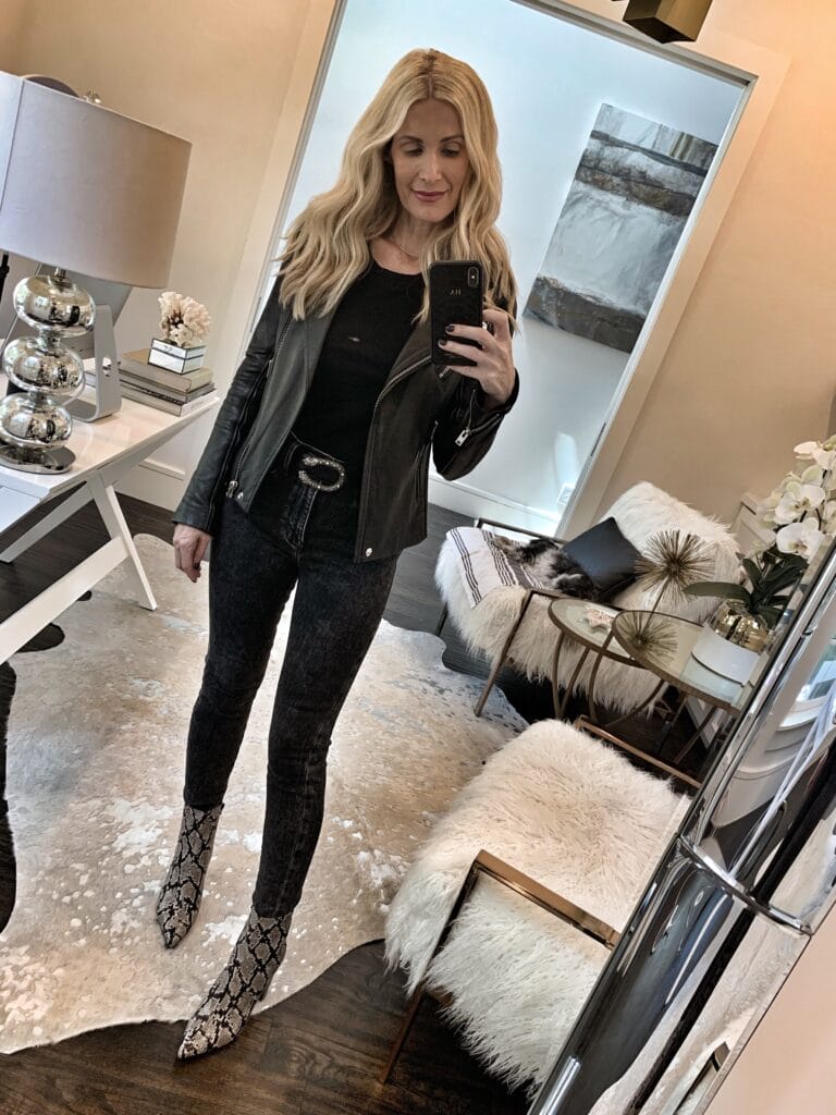 Dallas influencer wearing Frame denim and a black leather jacket