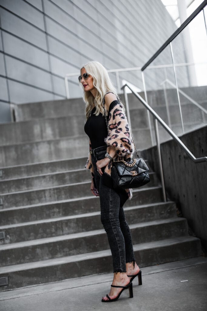 Dallas Fashion Blogger Wearing Frame Denim