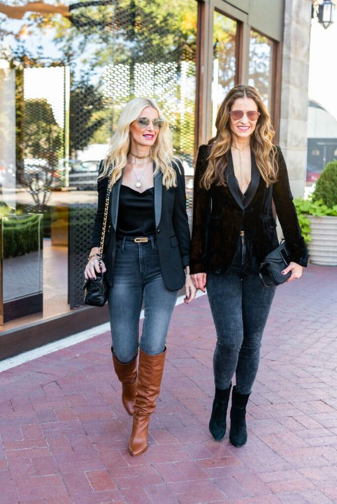 Dallas bloggers wearing black blazers