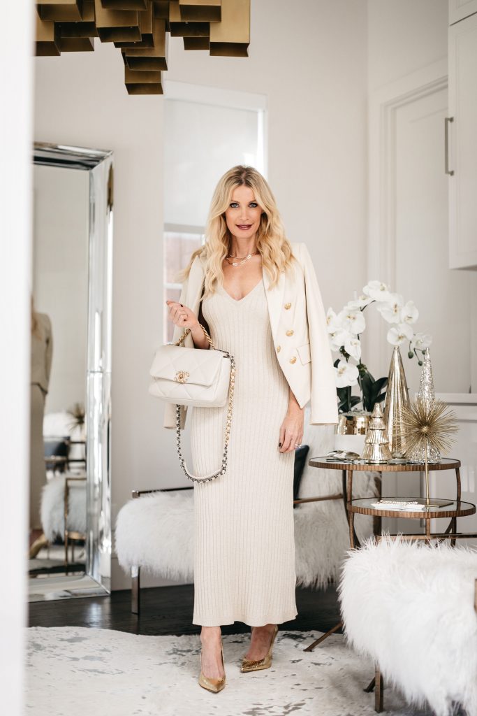 Dallas fashion blogger wearing a white bodycon dress and a white blazer with a white handbag by Chanel 