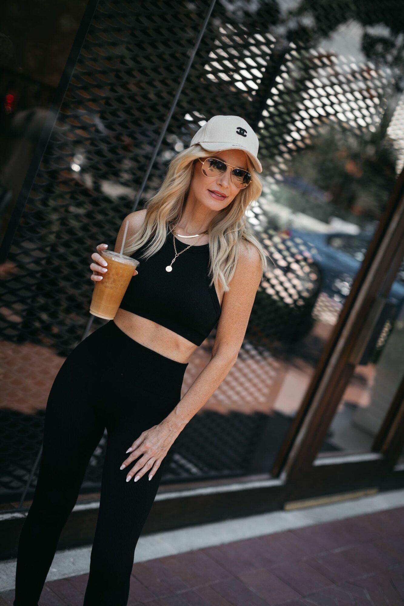 Dallas fashion blogger over 40 wearing commando active wear