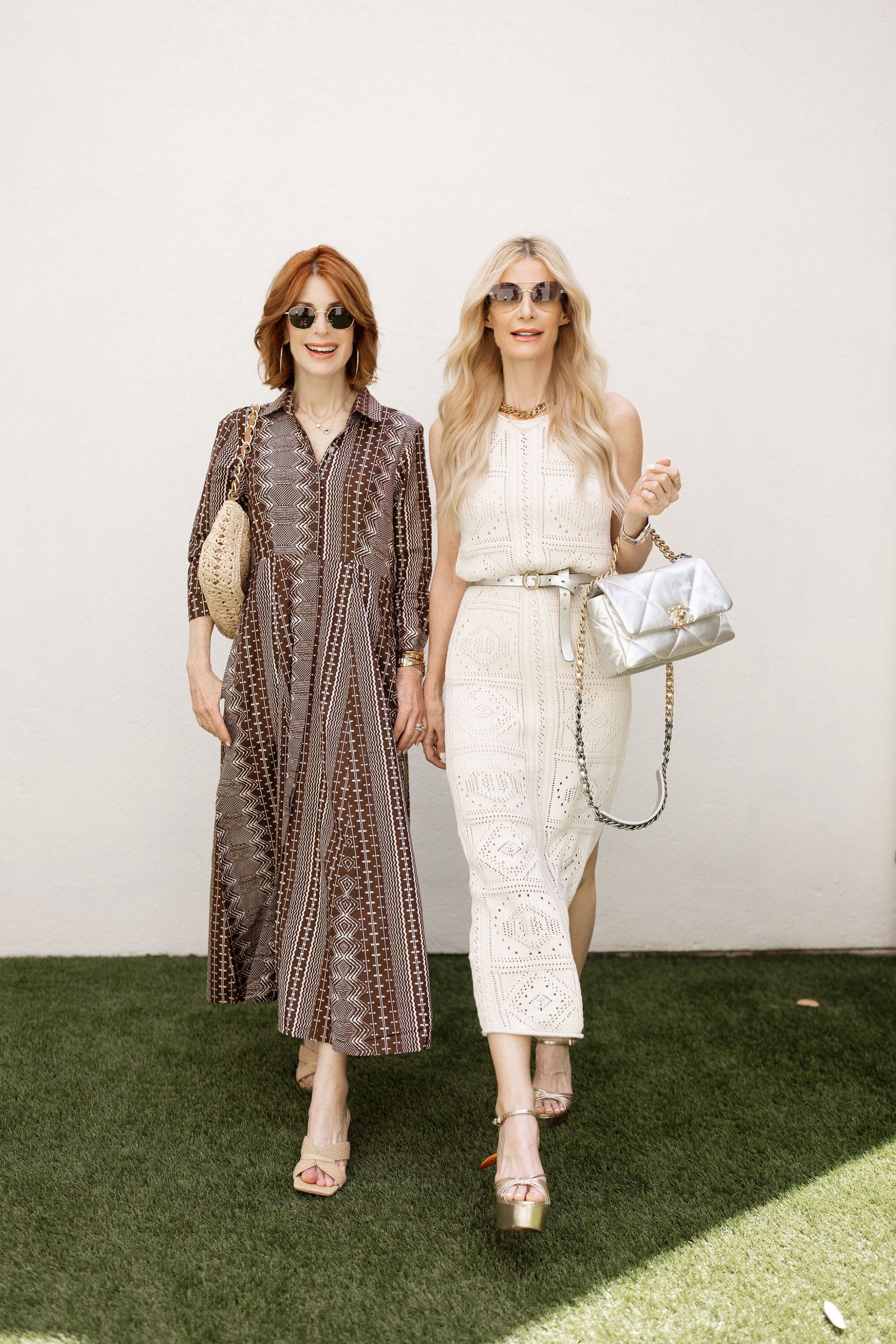 Dallas fashion bloggers wearing the perfect summer dresses.