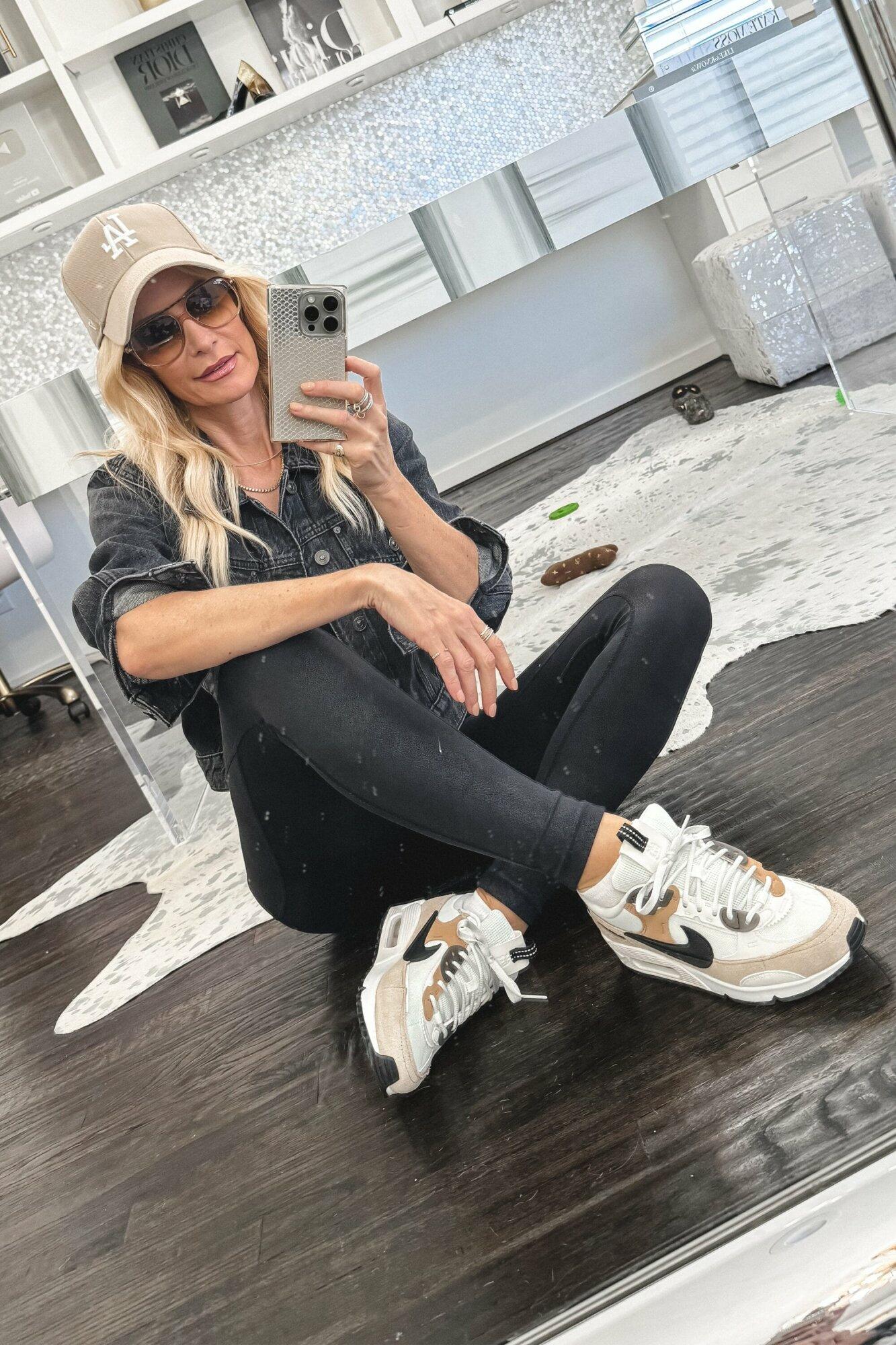 Dallas fashion stylist for women over 40 wearing Nike sneakers with spanx leggings