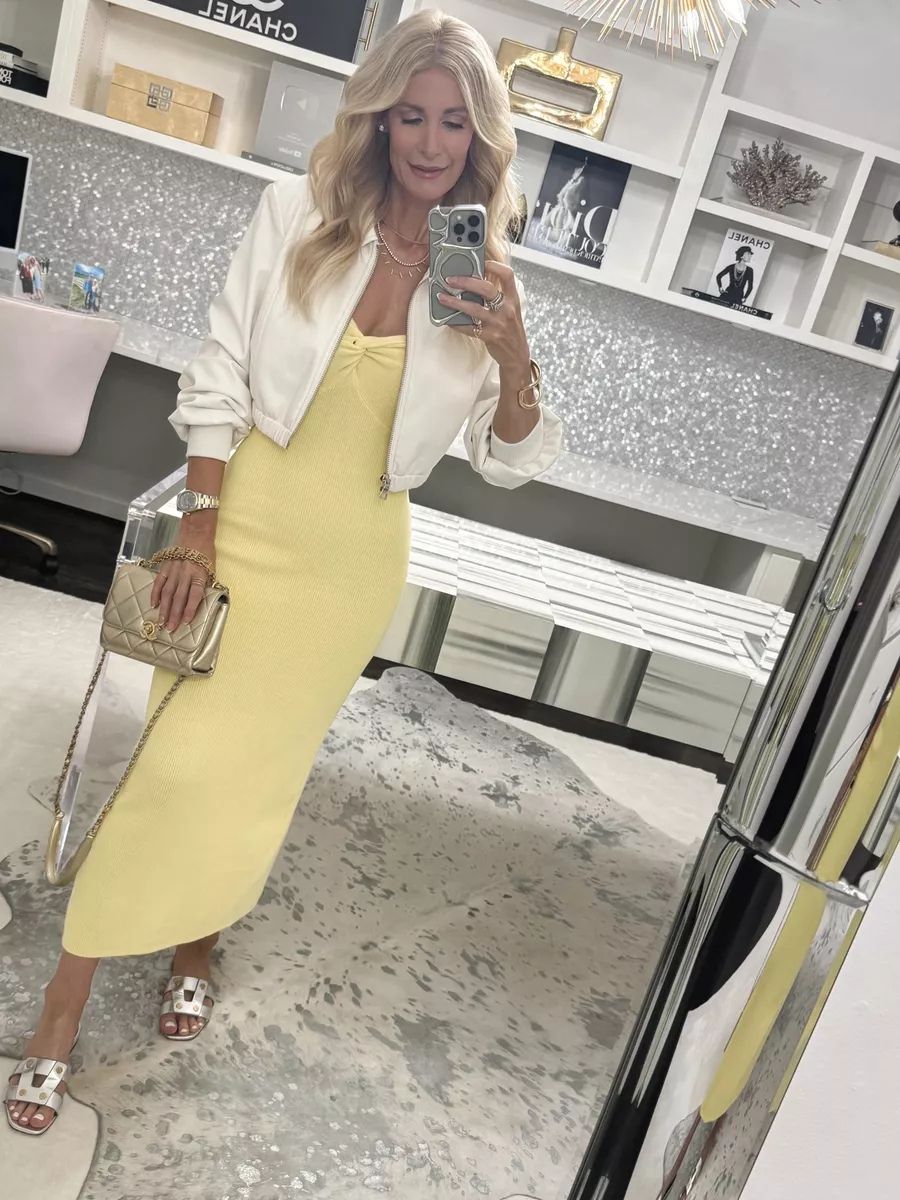 Dallas fashion stylist for women over 40 sharing a trending butter yellow maxi dress that is under $30.