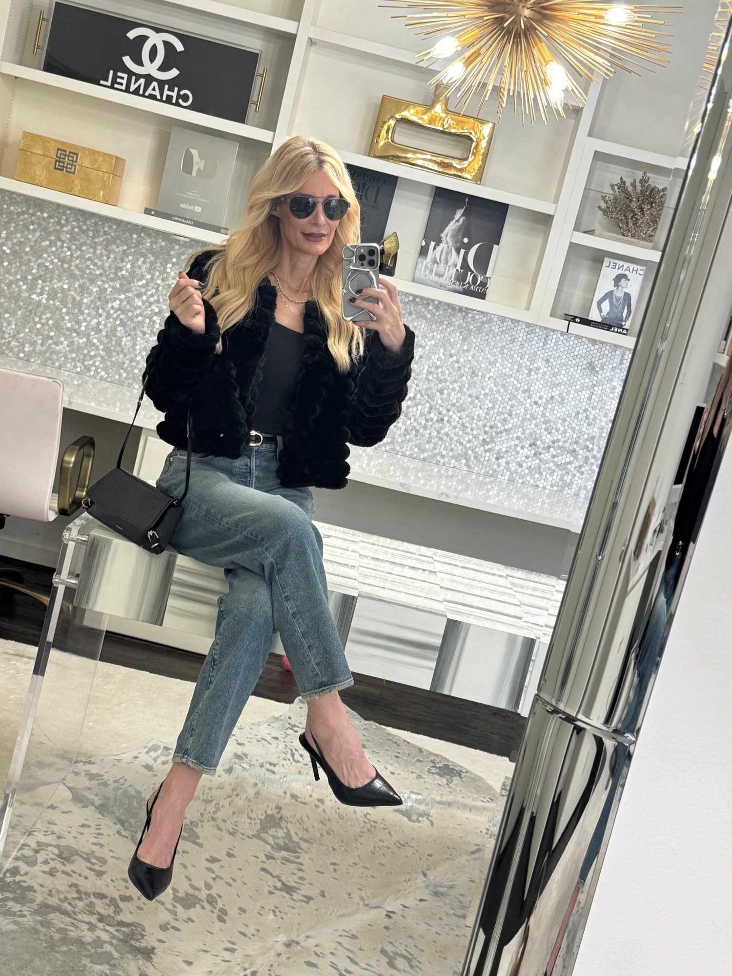 Dallas blogger showcasing the top pics for her Fall Capsule Wardrobe 2025.