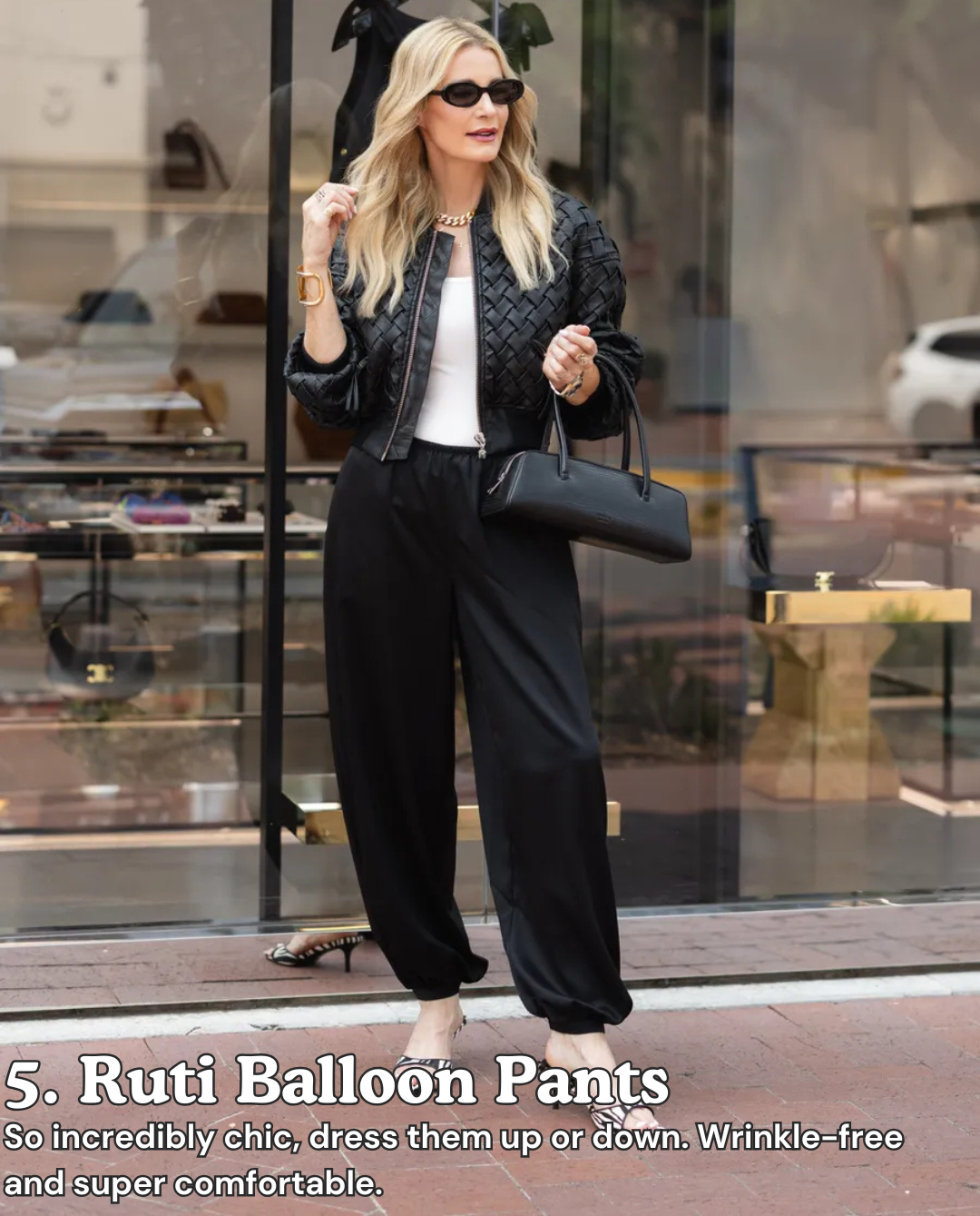 Over 40 fashion blogger wearing Trending balloon pants for fall.